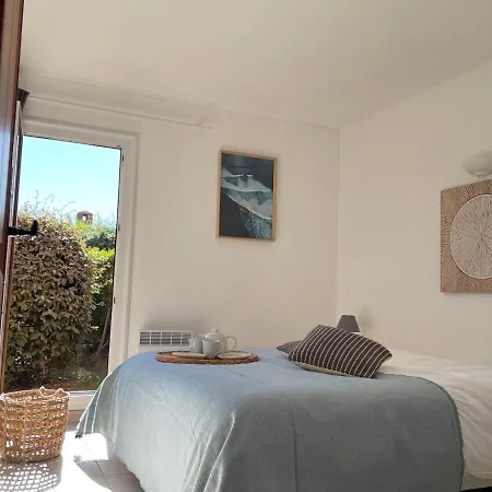 Semesterbostad Bougainville *