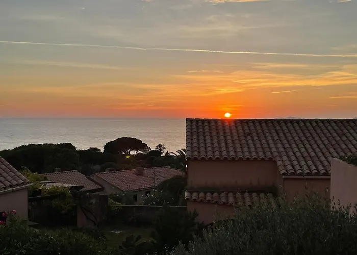 Bougainville * Porticcio (Corsica)