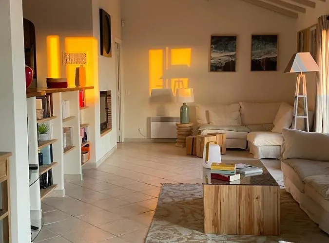 Bougainville Tatil Evi *